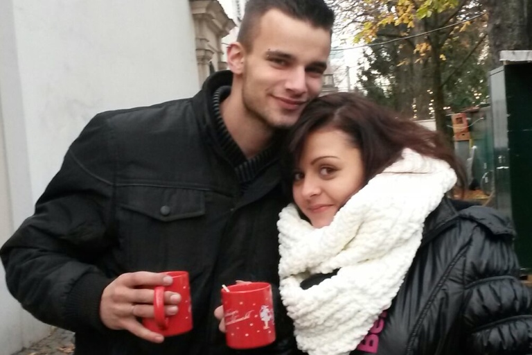 Julia Plaul mit ihrem Freund.