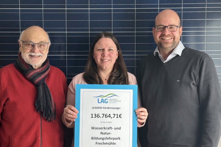 Helmut Muthig (von links), LAG-Managerin Tina Schuler und Andreas Herschmann. Foto: Haller